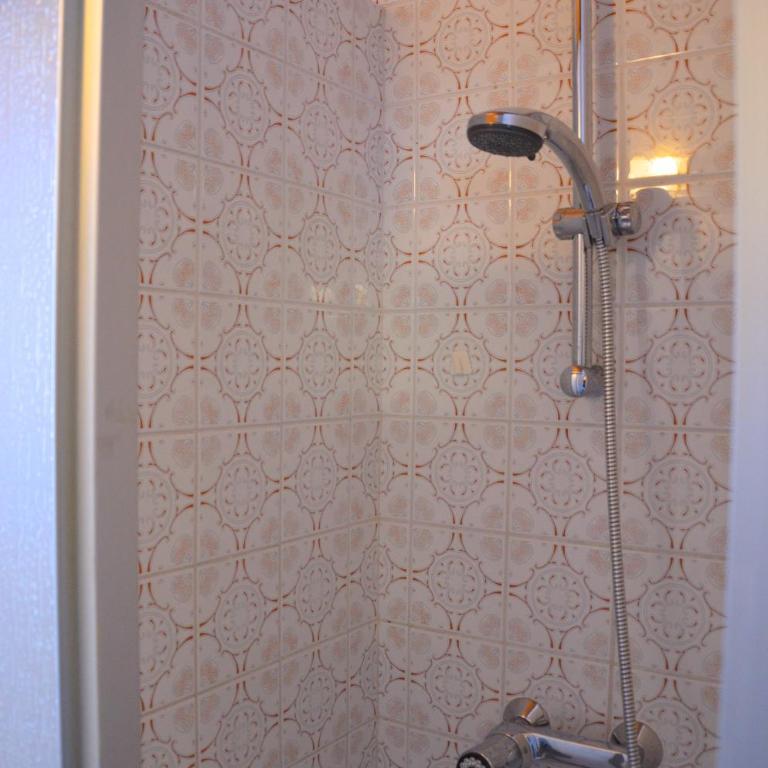Gästehaus Christophorus - Doppelzimmer mit Balkon - 1