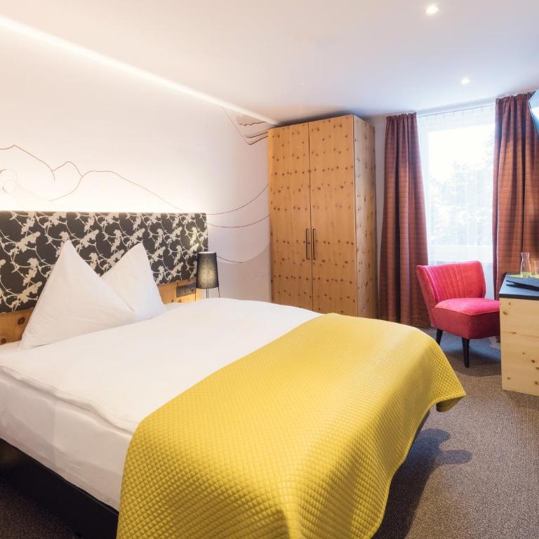 Sporthotel Pontresina - Budget Zimmer mit Queensize-Bett - 3