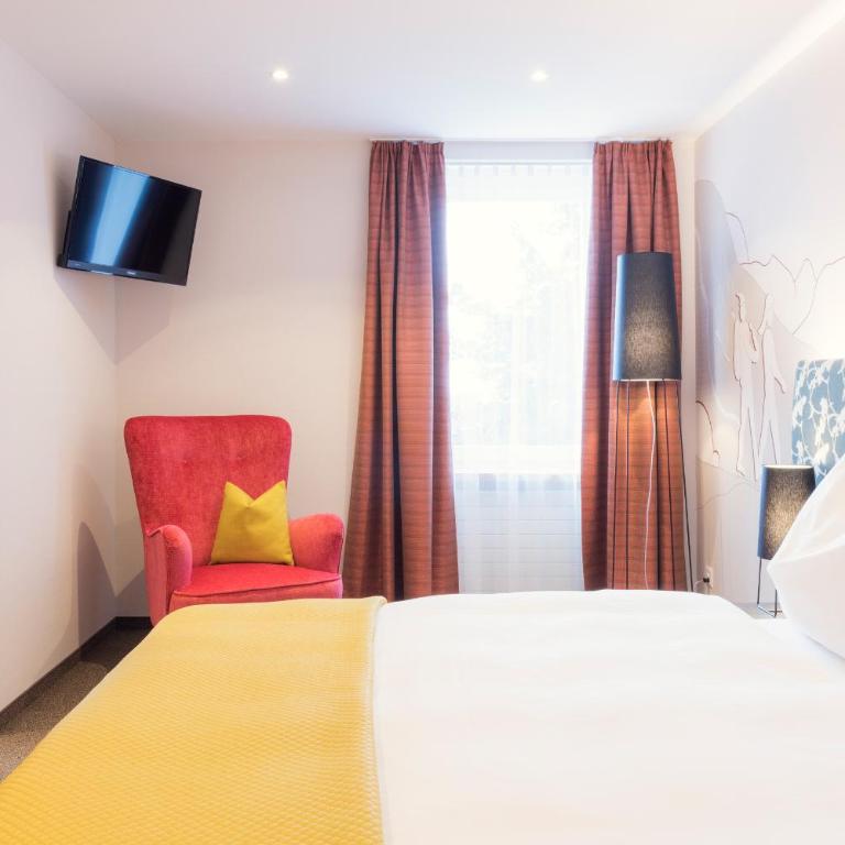 Sporthotel Pontresina - Budget Zimmer mit Queensize-Bett - 1