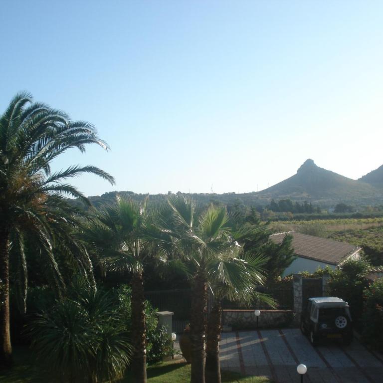 Villa Paloma - Villa with Private Pool - 3