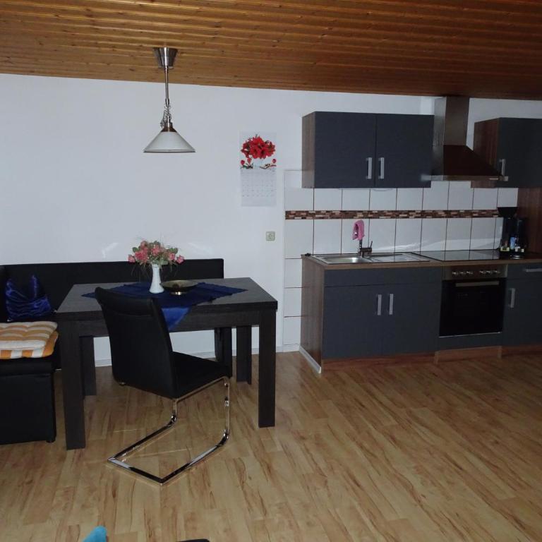 Gästehaus Eberle - Apartment - 4