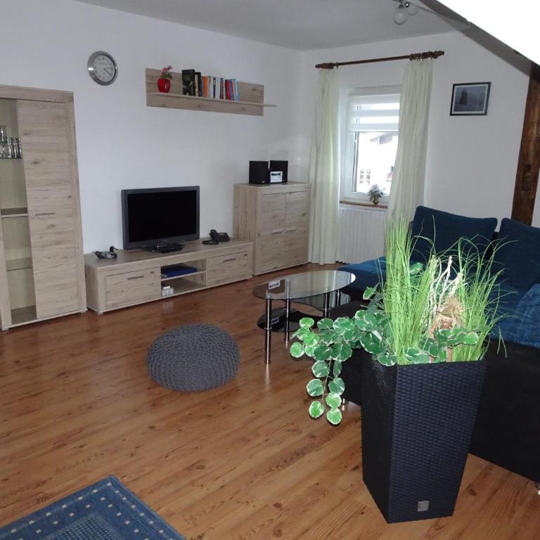 Gästehaus Eberle - Apartment mit Blick auf die Berge - 1
