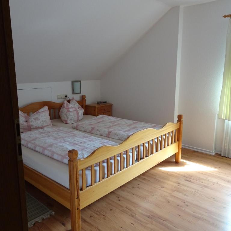 Gästehaus Eberle - Apartment mit Blick auf die Berge - 5