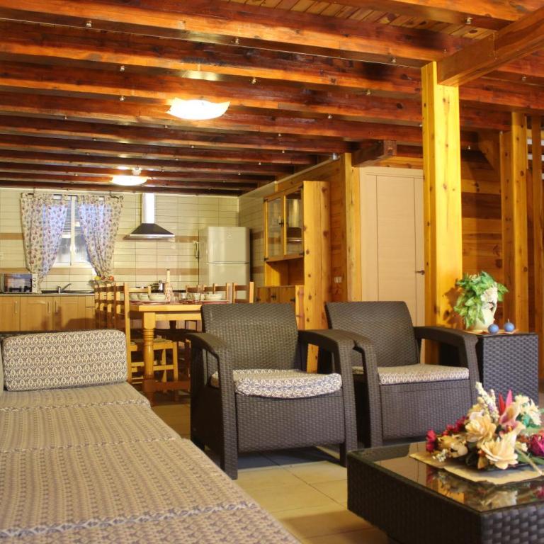 Camping & Bungalows Oasis - Bungalow de 4 dormitorios - 2