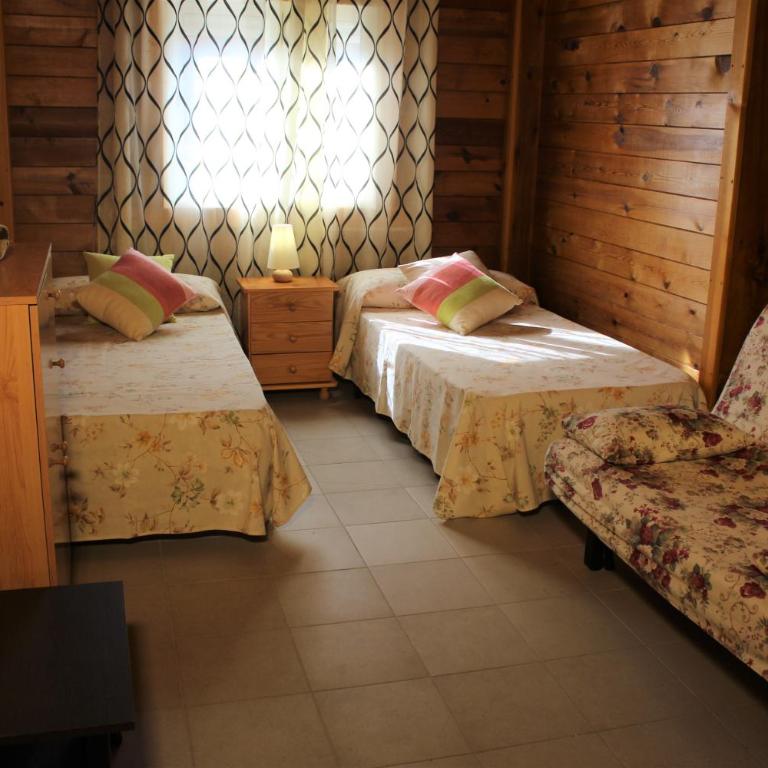 Camping & Bungalows Oasis - Bungalow de 4 dormitorios - 9