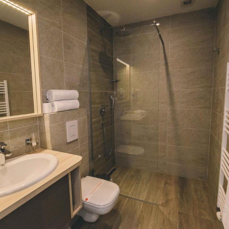Hotel Nova Bentbaša - Dvokrevetna Soba s Bračnim Krevetom/ 2 Zasebna Kreveta i Pogledom - 12