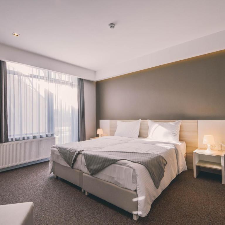 Hotel Nova Bentbaša - Dvokrevetna Soba s Bračnim Krevetom/ 2 Zasebna Kreveta i Pogledom - 6