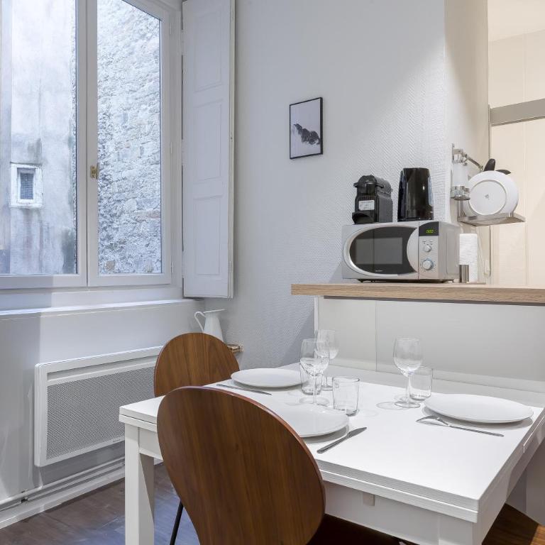 Jusquà 6 personnes au coeur du Vieux Lyon - Appartement - 6