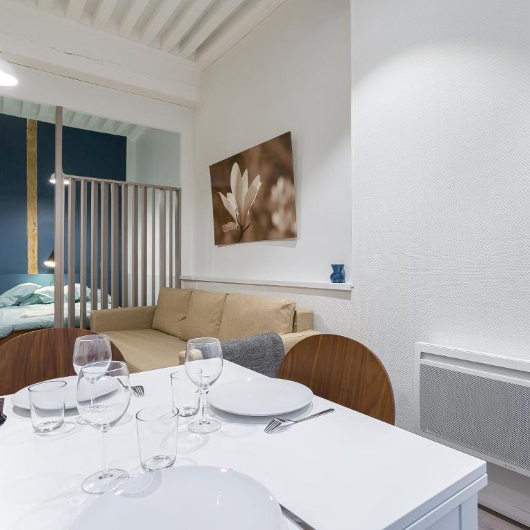 Jusquà 6 personnes au coeur du Vieux Lyon - Appartement - 16