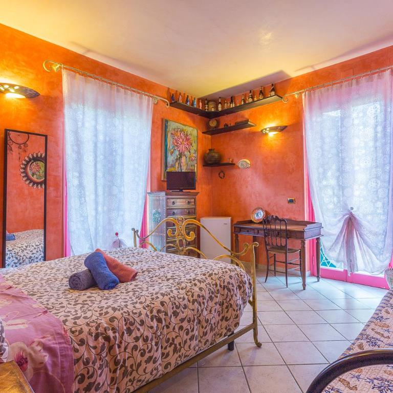B&B Casa Florinda - Camera Matrimoniale con Bagno Privato Esterno - 4