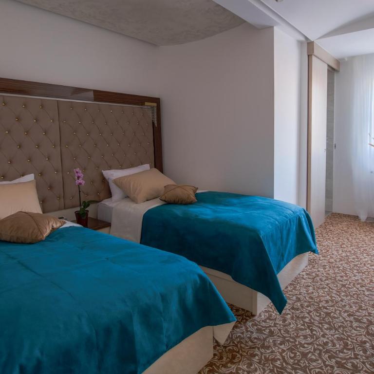 New Hotel - Standard Family Room (2 Adults + 3 Children) - 10