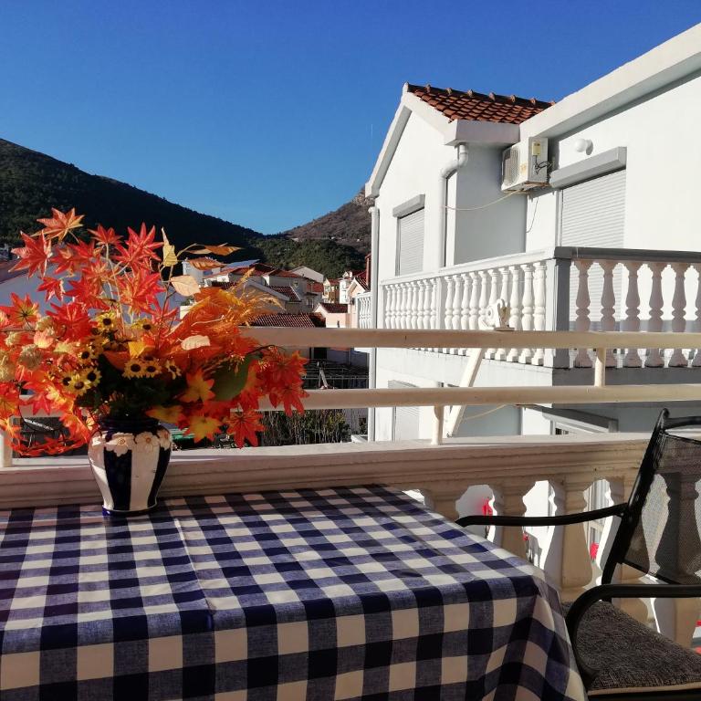 Apartment White Lily of Budva - Apartman - 7