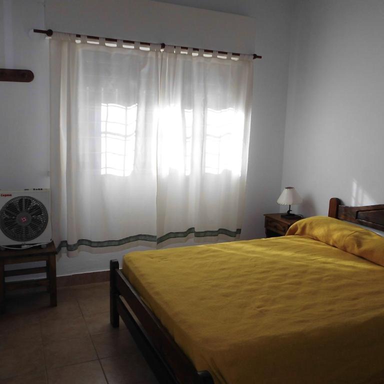 4 SOLES - One-Bedroom House - 8