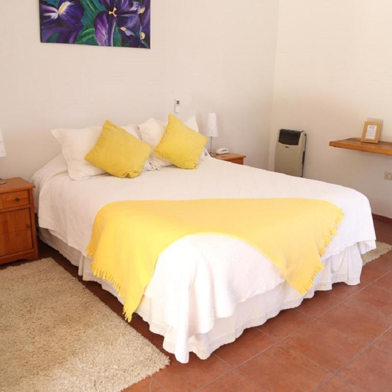 Hotel Altos de Tuqui - Habitación con cama extragrande. - 5