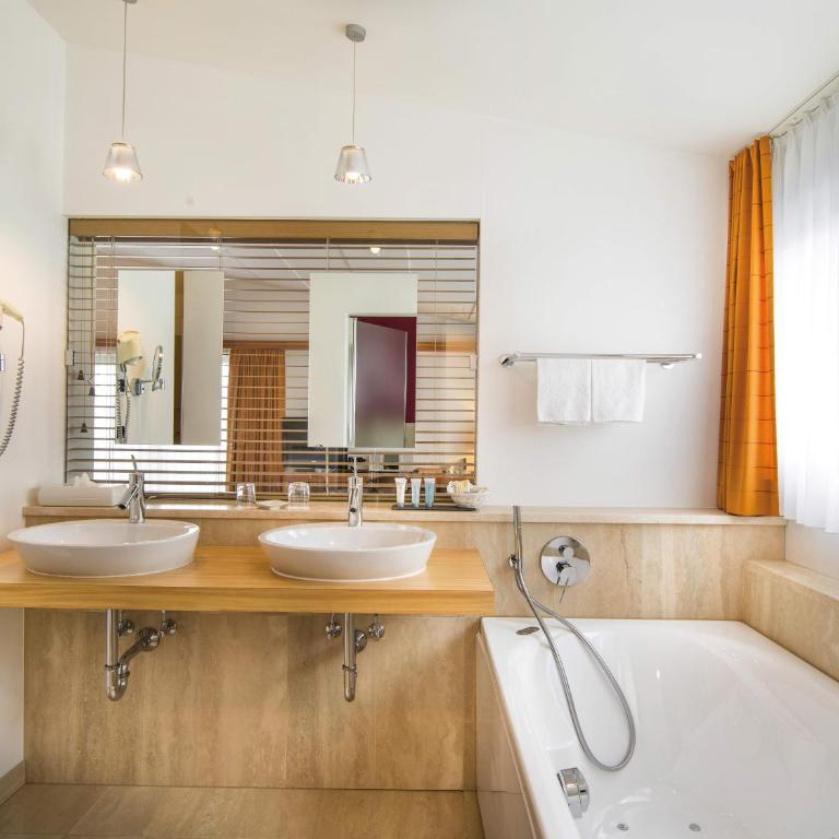 Hotel Garberhof - Luxus-Suite mit Balkon - 3