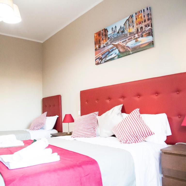 Vatican Suite 383 - Triple Room with Balcony - 4