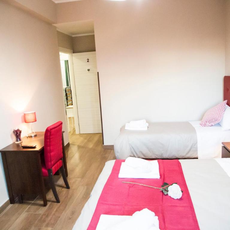Vatican Suite 383 - Triple Room with Balcony - 9