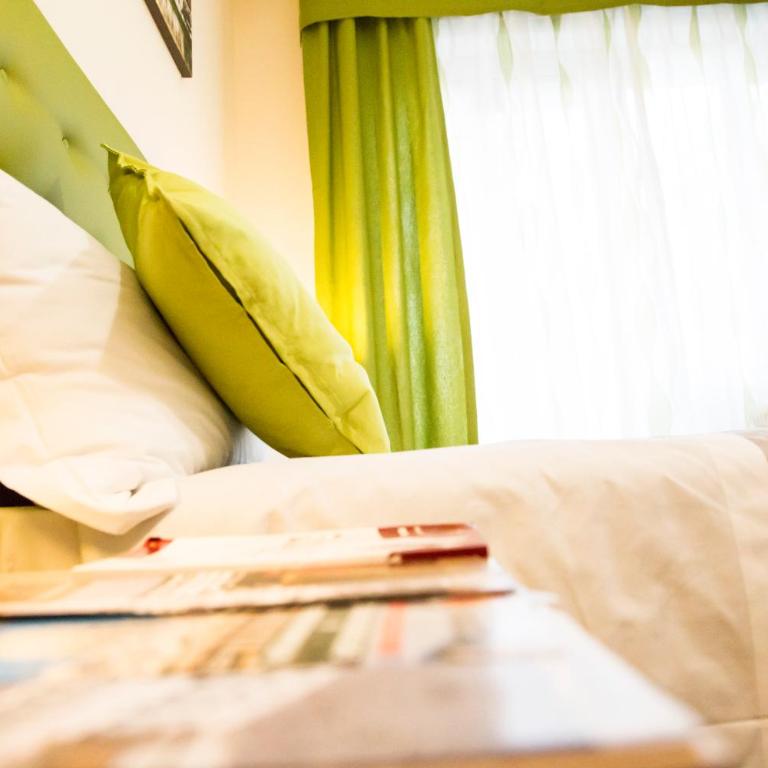Vatican Suite 383 - Deluxe Double Room with Balcony - 6