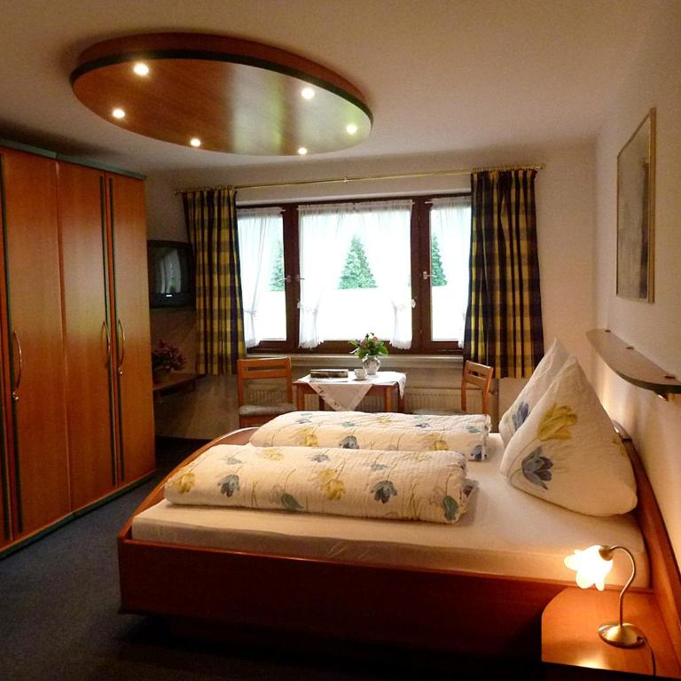 Gästehaus Pointner - Budget Doppelzimmer - 2
