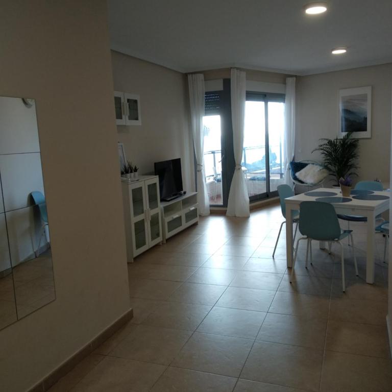 Plaza Mayor 2 bedroom Apartment - Apartamento con vistas al mar - 5