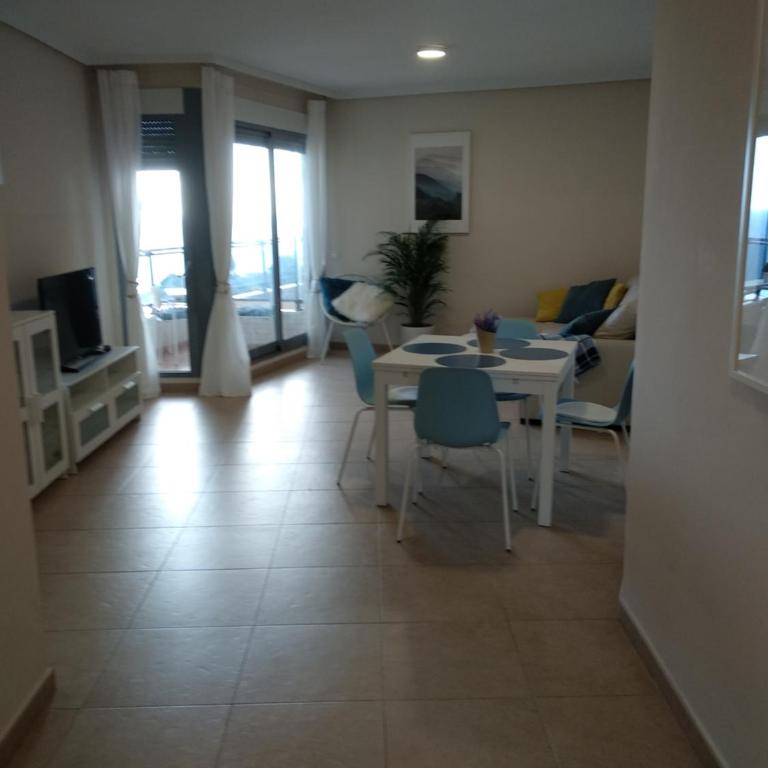 Plaza Mayor 2 bedroom Apartment - Apartamento con vistas al mar - 14