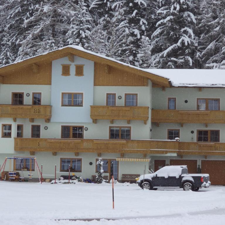 Ferienwohnung Eberharter - Apartment mit 2 Schlafzimmern und Balkon - 11
