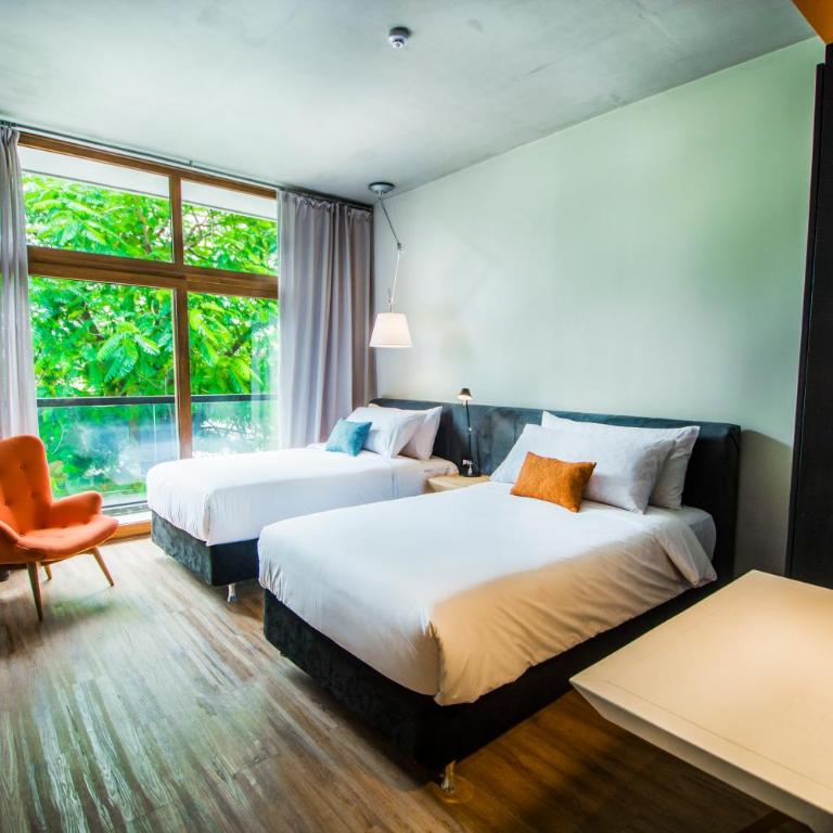 Five Hotel & Residences - Standard Twin Room - 1
