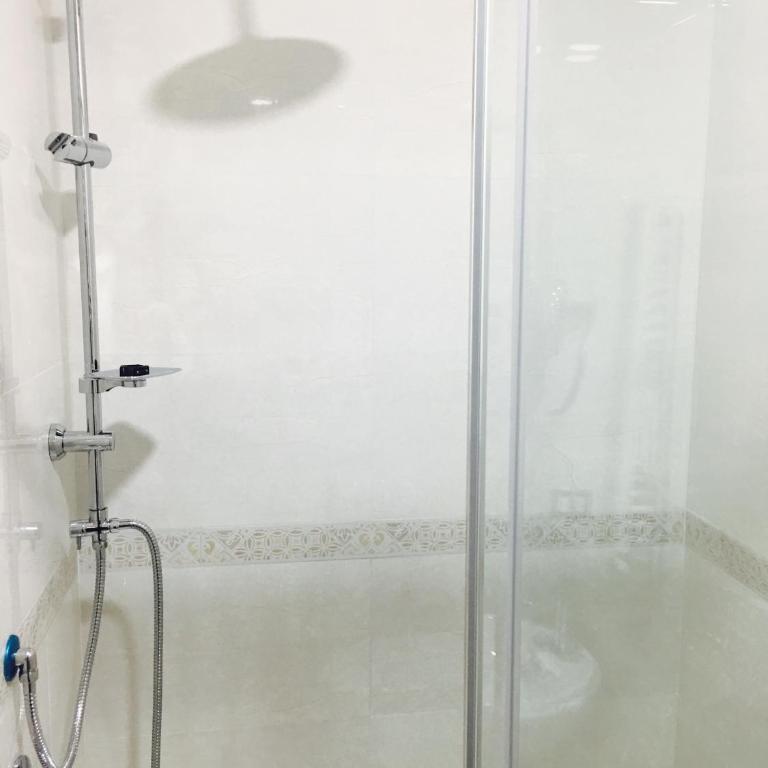 Favola Romana - Guest House - Camera Matrimoniale con Bagno Privato - 1