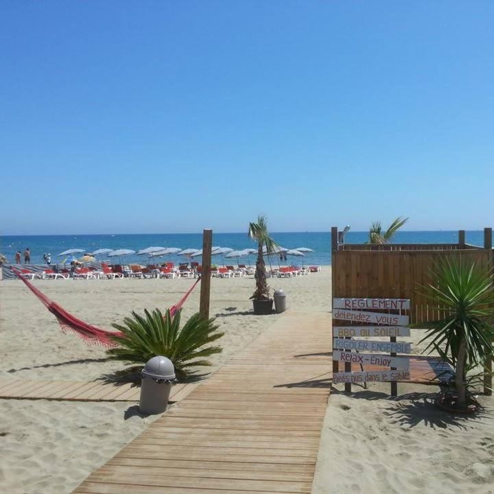 Le Nautilus - 2 adultes 3 enfants - Canet Plage - Vue Mer - Place Mediterranée - Apartment with Sea View - 36