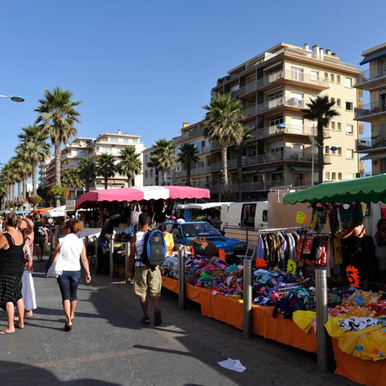 Le Nautilus - 2 adultes 3 enfants - Canet Plage - Vue Mer - Place Mediterranée - Apartment with Sea View - 39