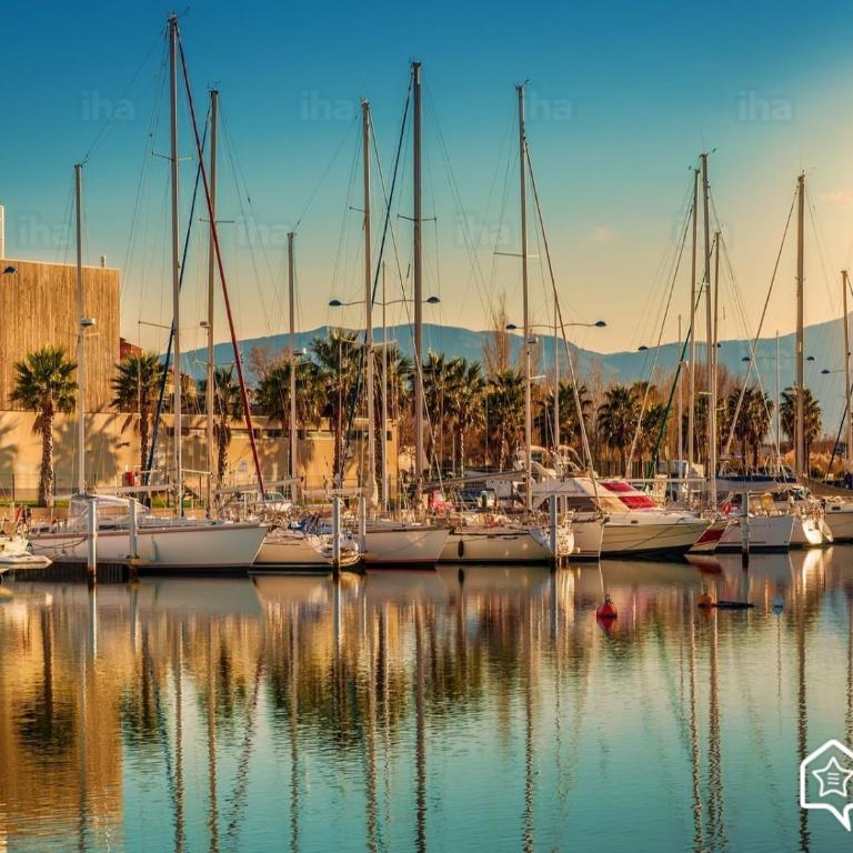 Le Nautilus - 2 adultes 3 enfants - Canet Plage - Vue Mer - Place Mediterranée - Apartment with Sea View - 48