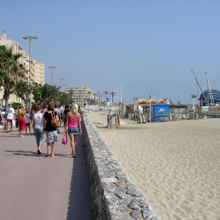 Le Nautilus - 2 adultes 3 enfants - Canet Plage - Vue Mer - Place Mediterranée - Apartment with Sea View - 61
