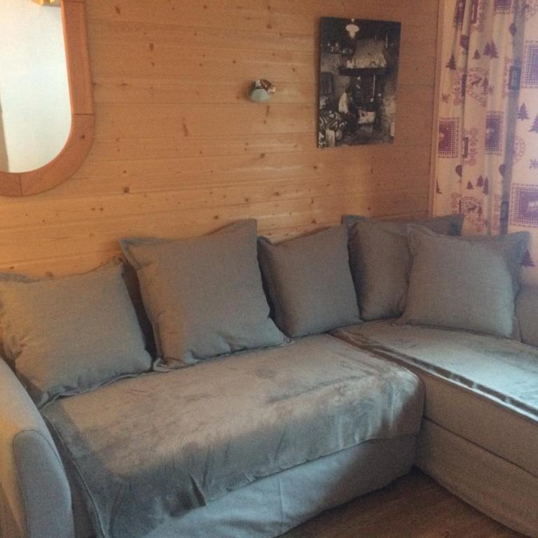 Duplex Apartment Right At The Ski Lift Tracks - Apartment with Mountain View - 1