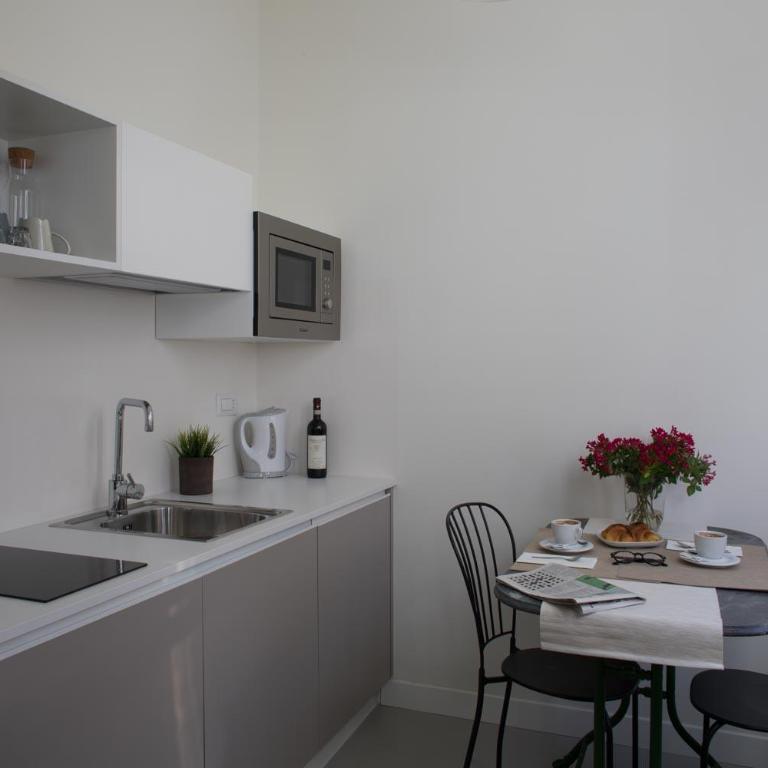 Rapanus Suites - Deluxe Apartment - 7