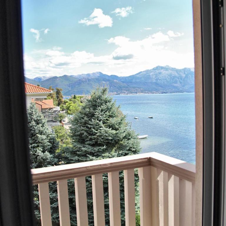 Vila Jadranka Apartments - Apartment with Sea View - 11