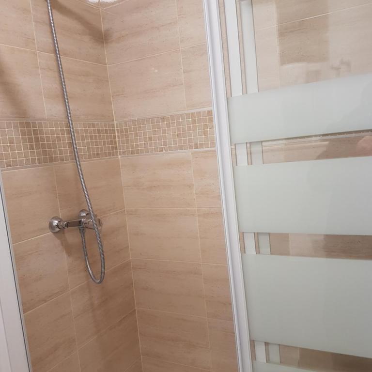 Casa Botes - Habitación Doble con baño privado - 3