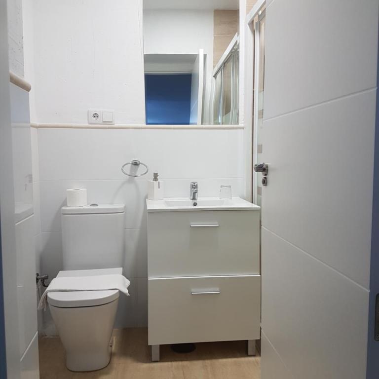Casa Botes - Habitación Familiar con baño privado - 20