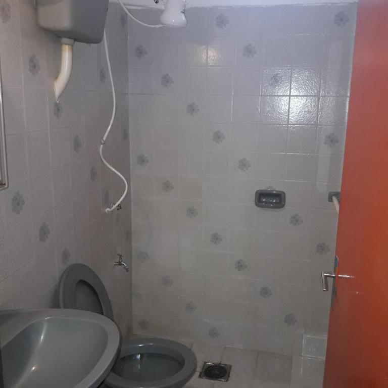 Nueva Alborada Lodging House - Habitación Familiar con baño privado - 2