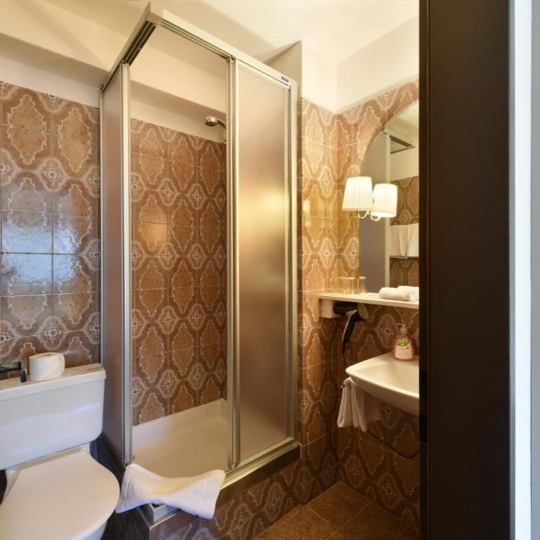 Schlosshotel - Self Check-In Hotel - Doppelzimmer - 1