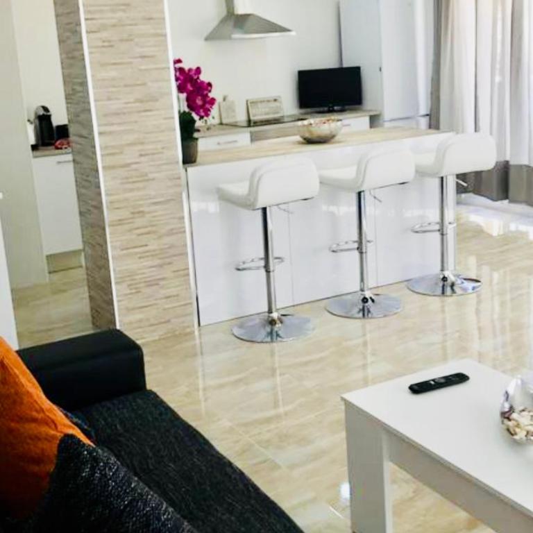 Boutique Apartment by the Sea - Apartment with Balcony - 49