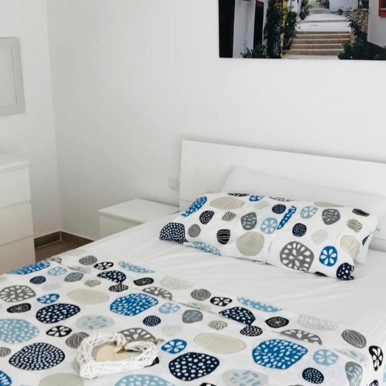 Boutique Apartment by the Sea - Apartment with Balcony - 59