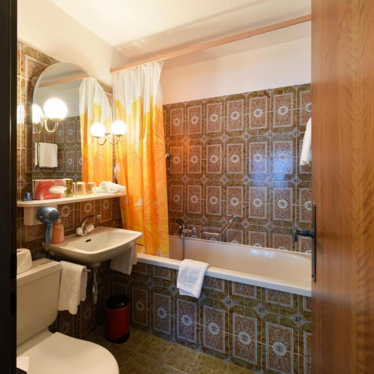Schlosshotel - Self Check-In Hotel - Superior Doppelzimmer - 1