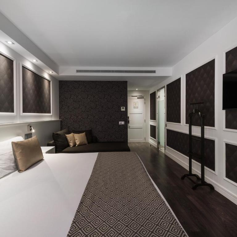 Catalonia Magdalenes - Superior Double or Twin Room - 1