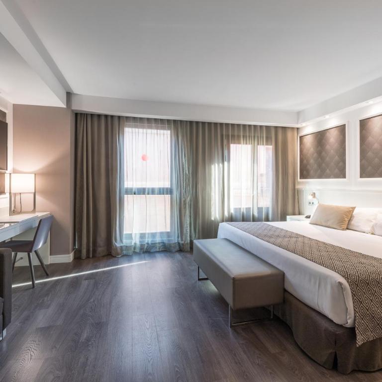 Catalonia Magdalenes - Superior Double or Twin Room - 2