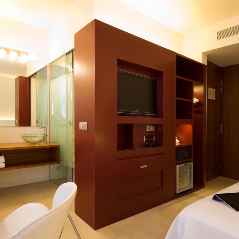 Hotel Palladium - Habitación Doble - 1 o 2 camas - 5