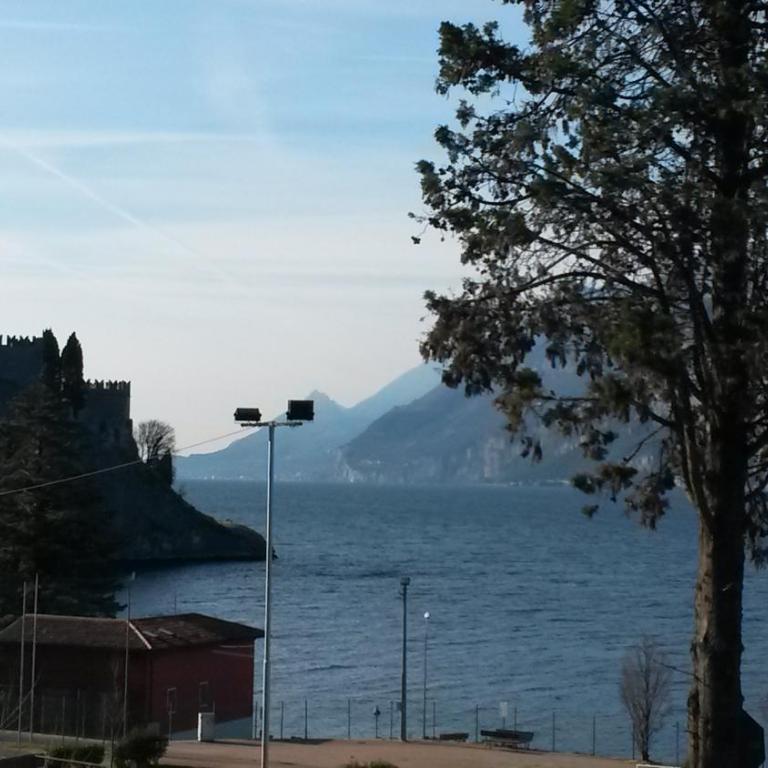 Lake View Apartment - Appartamento con 2 Camere da Letto - 29