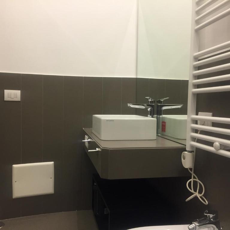 Residenza Santa Lù B&B - Camera Matrimoniale/Doppia con Letti Singoli con Bagno Privato - 6