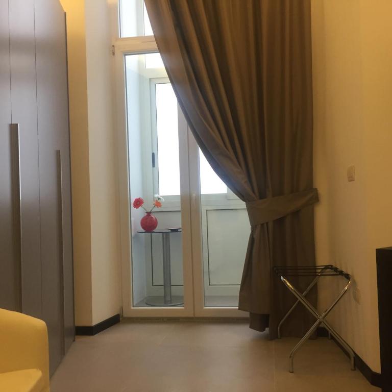 Residenza Santa Lù B&B - Camera Matrimoniale/Doppia con Letti Singoli con Bagno Privato - 5