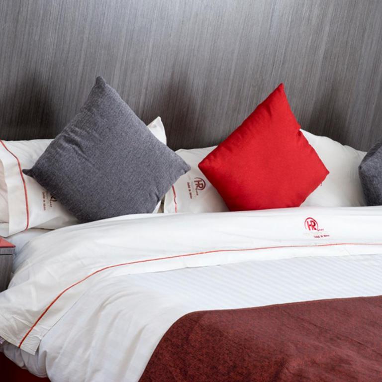 Hotel Regente - King Room - 4