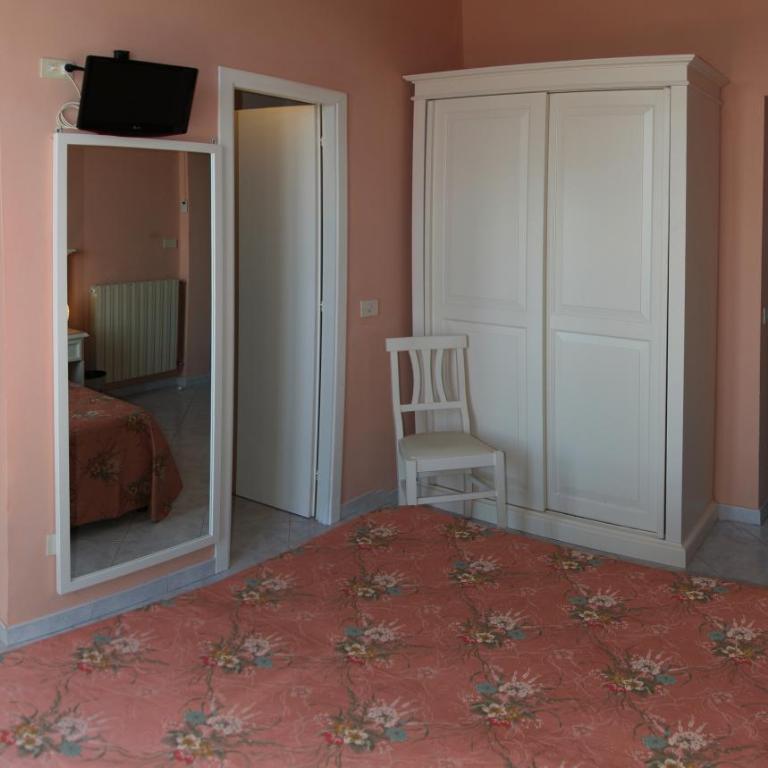Hotel Villa Ombrosa - Camera Matrimoniale/Doppia con Letti Singoli - 2